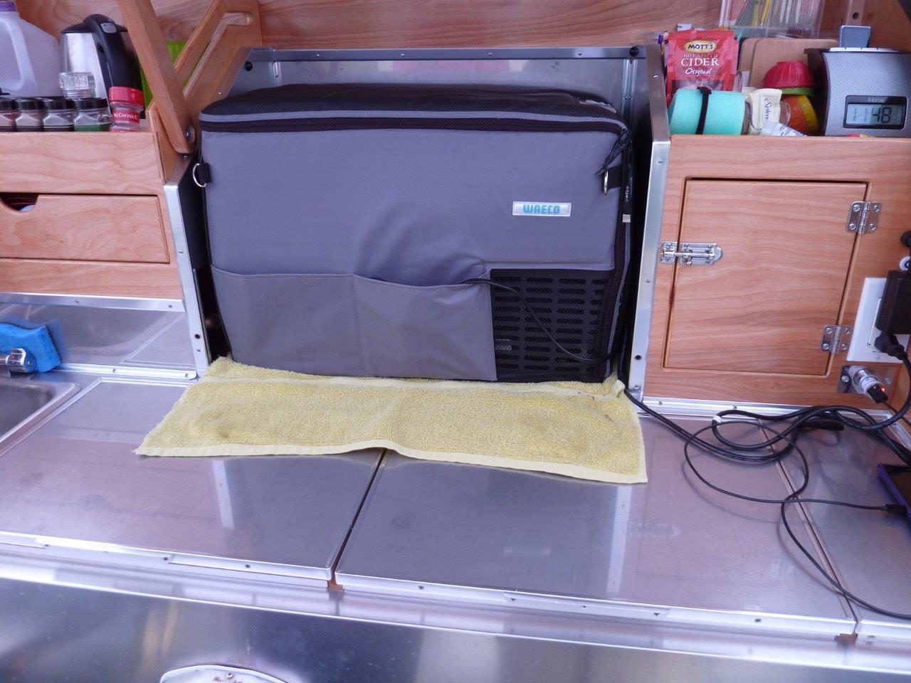 fridge%20towel1.jpg