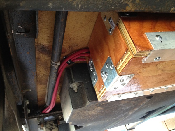 Wires4.JPG