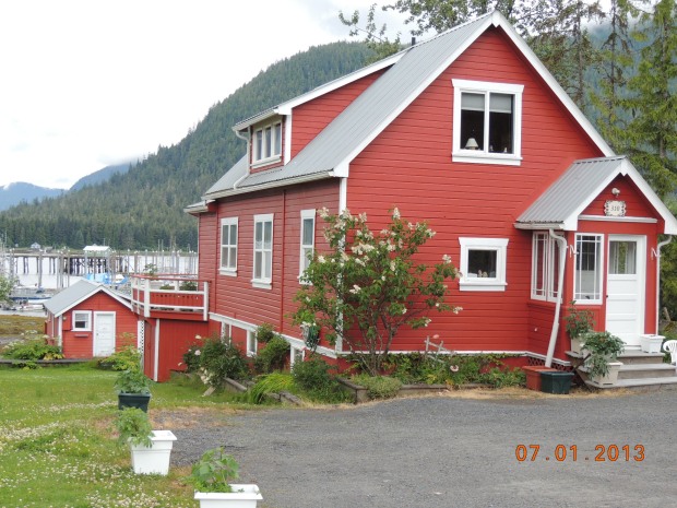 Favorite%20House%20in%20Petersburg_223.JPG