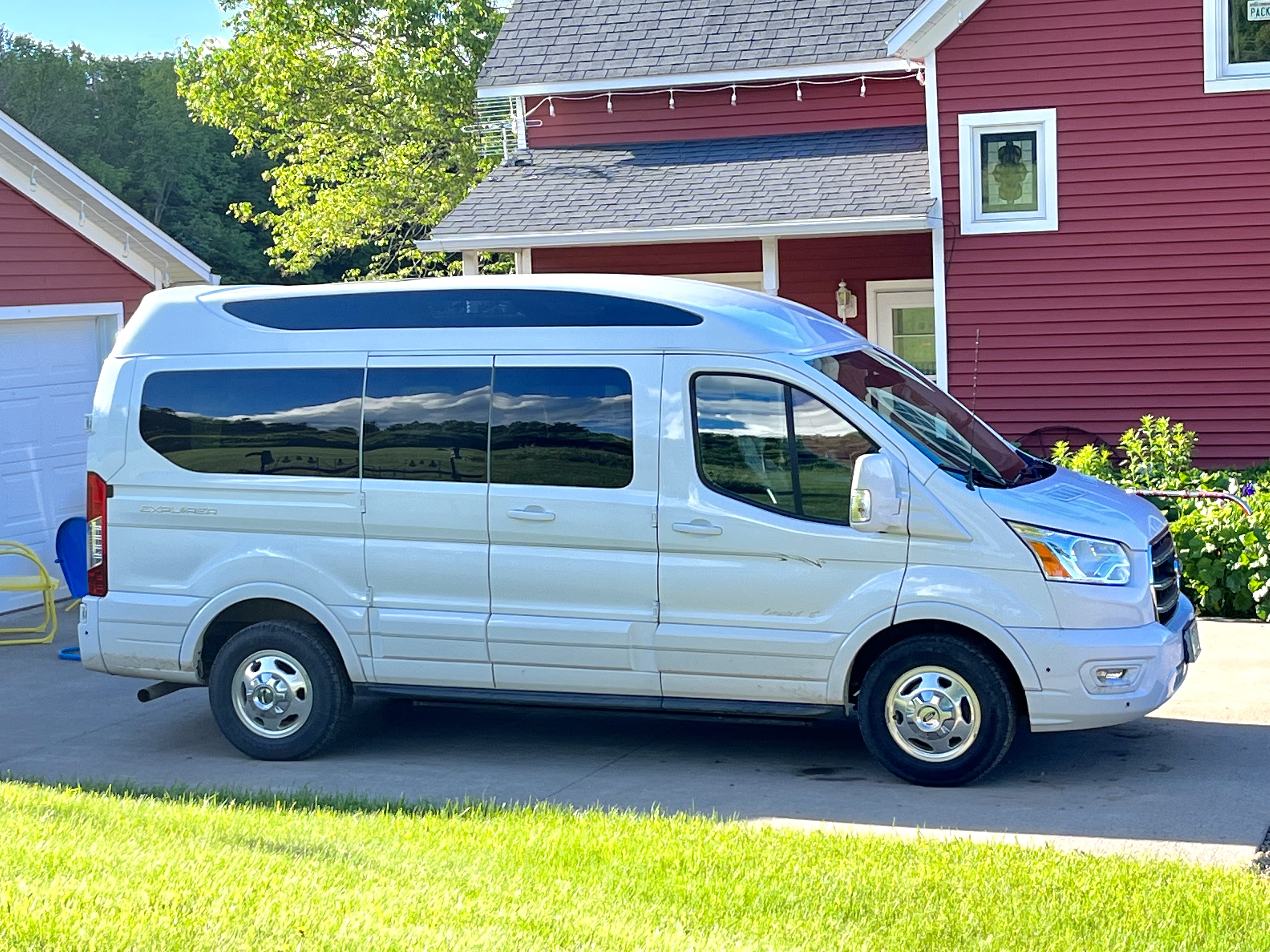 00AC6A1B-7E83-4640-BF39-606475545254