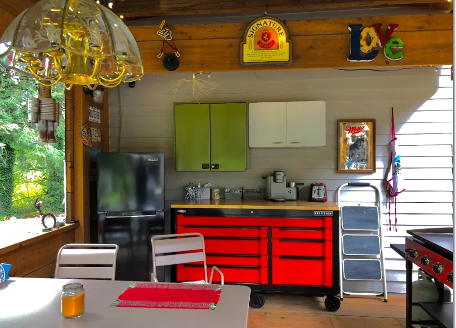 09FF9AE5-8391-4C3B-87A5-14099D0C46BD