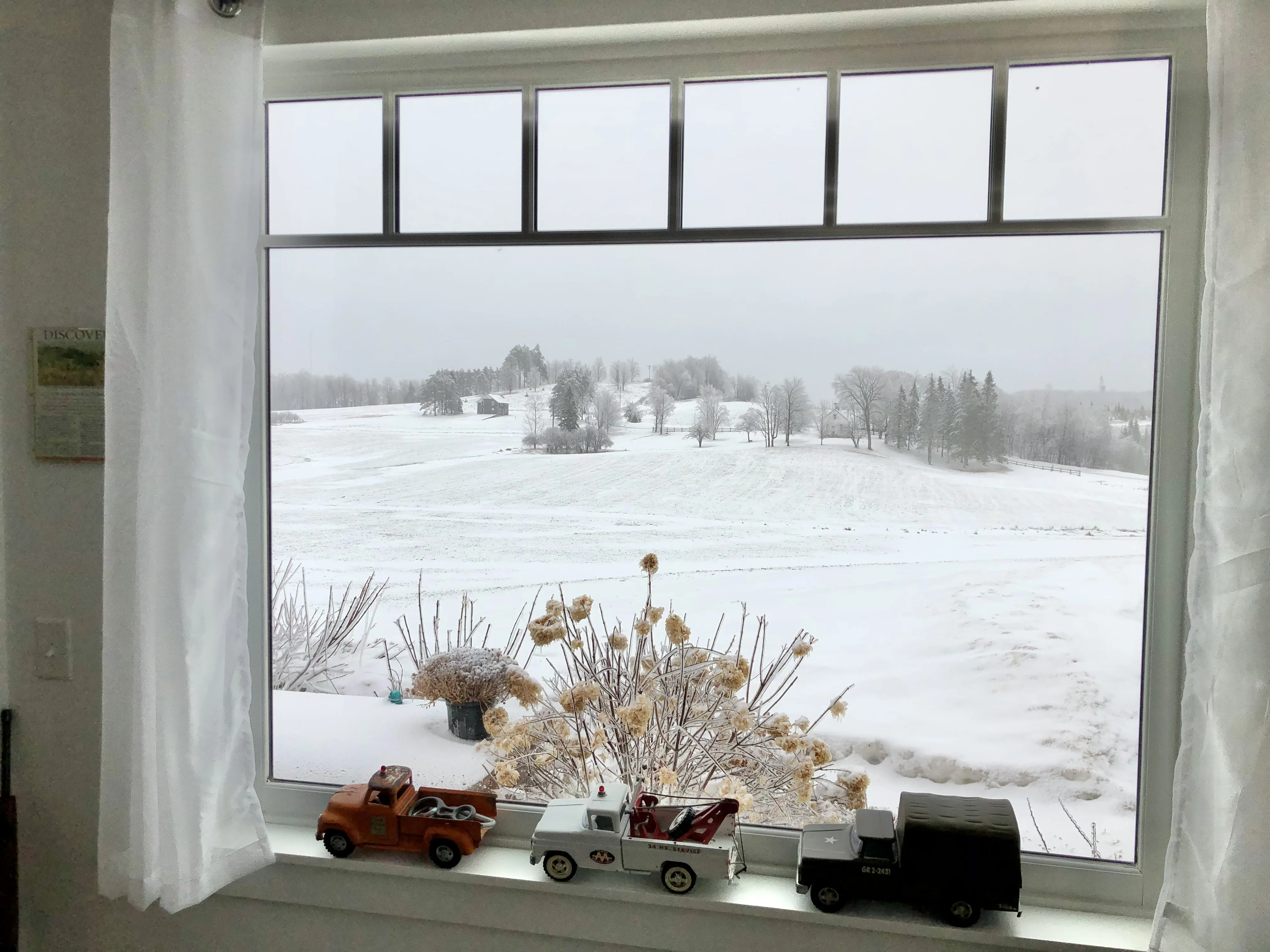 215AD37A-E80B-4C97-B61B-804FEC29FDF2